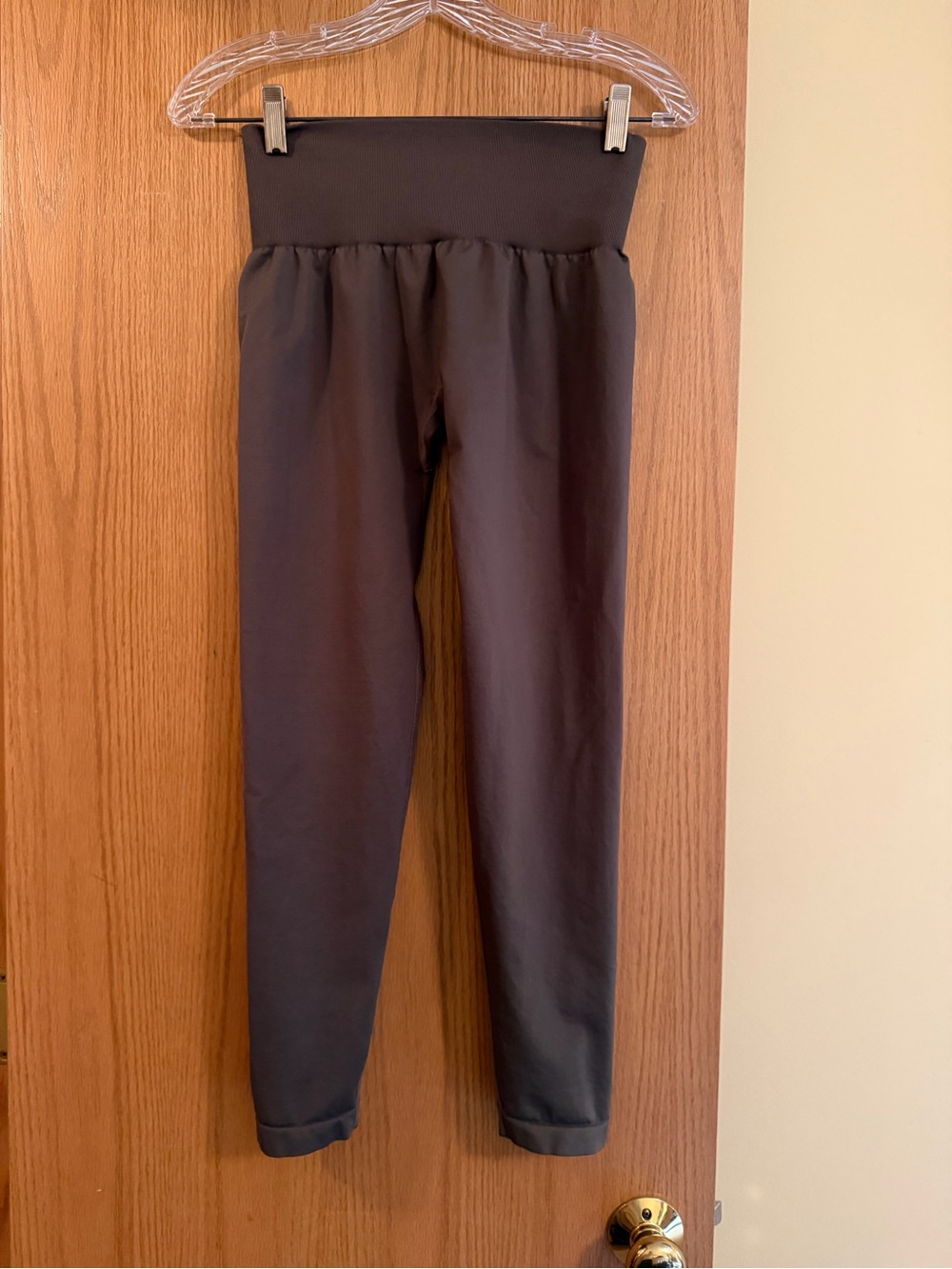 NVGTN High-Waist BROWN Stretch Leggings